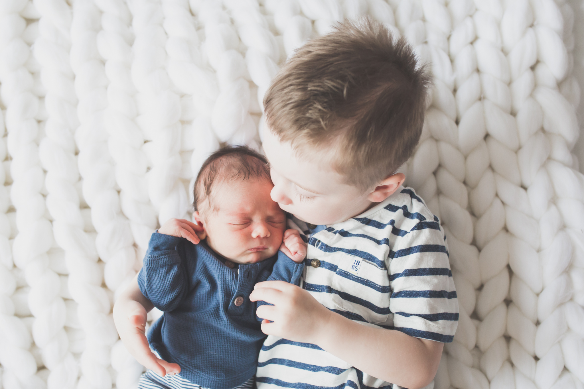 Sibling photos Newborn session photographer lifestyle studio - Cara Peterson Photography Rockford IL-1-10.jpg