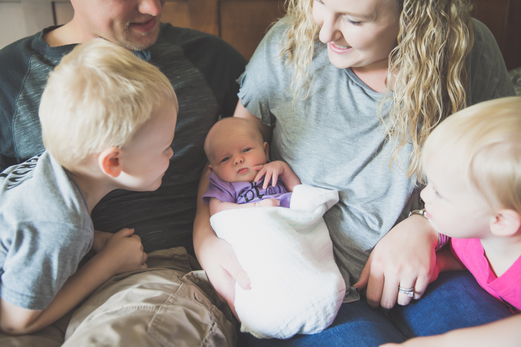 Sibling photos Newborn session photographer lifestyle studio - Cara Peterson Photography Rockford IL-2-6.jpg