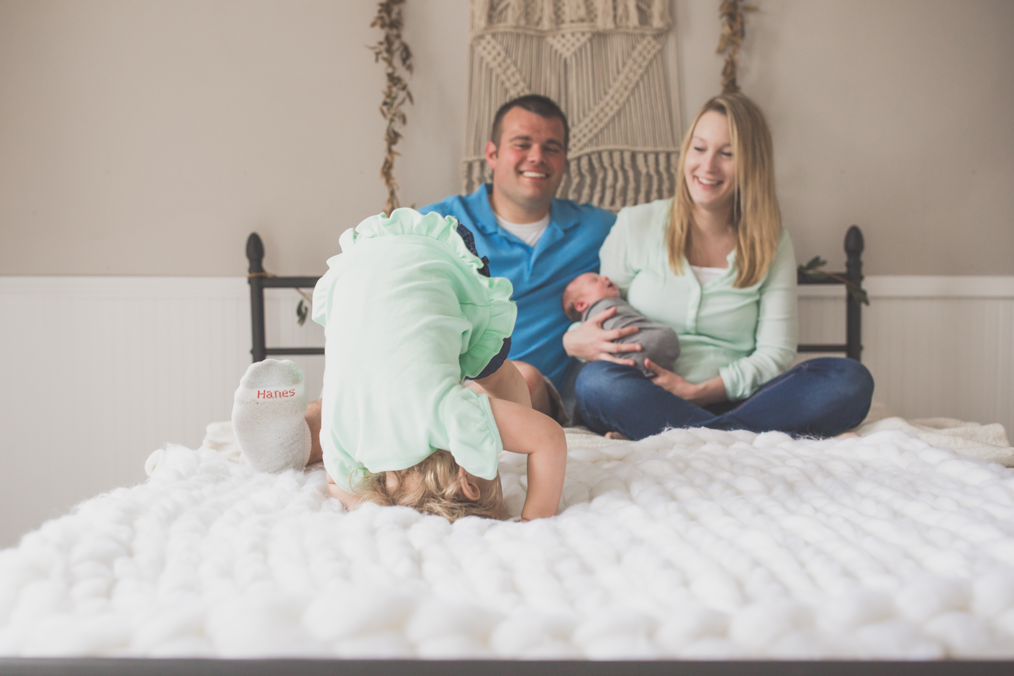 Sibling photos Newborn session photographer lifestyle studio - Cara Peterson Photography Rockford IL-2-8.jpg