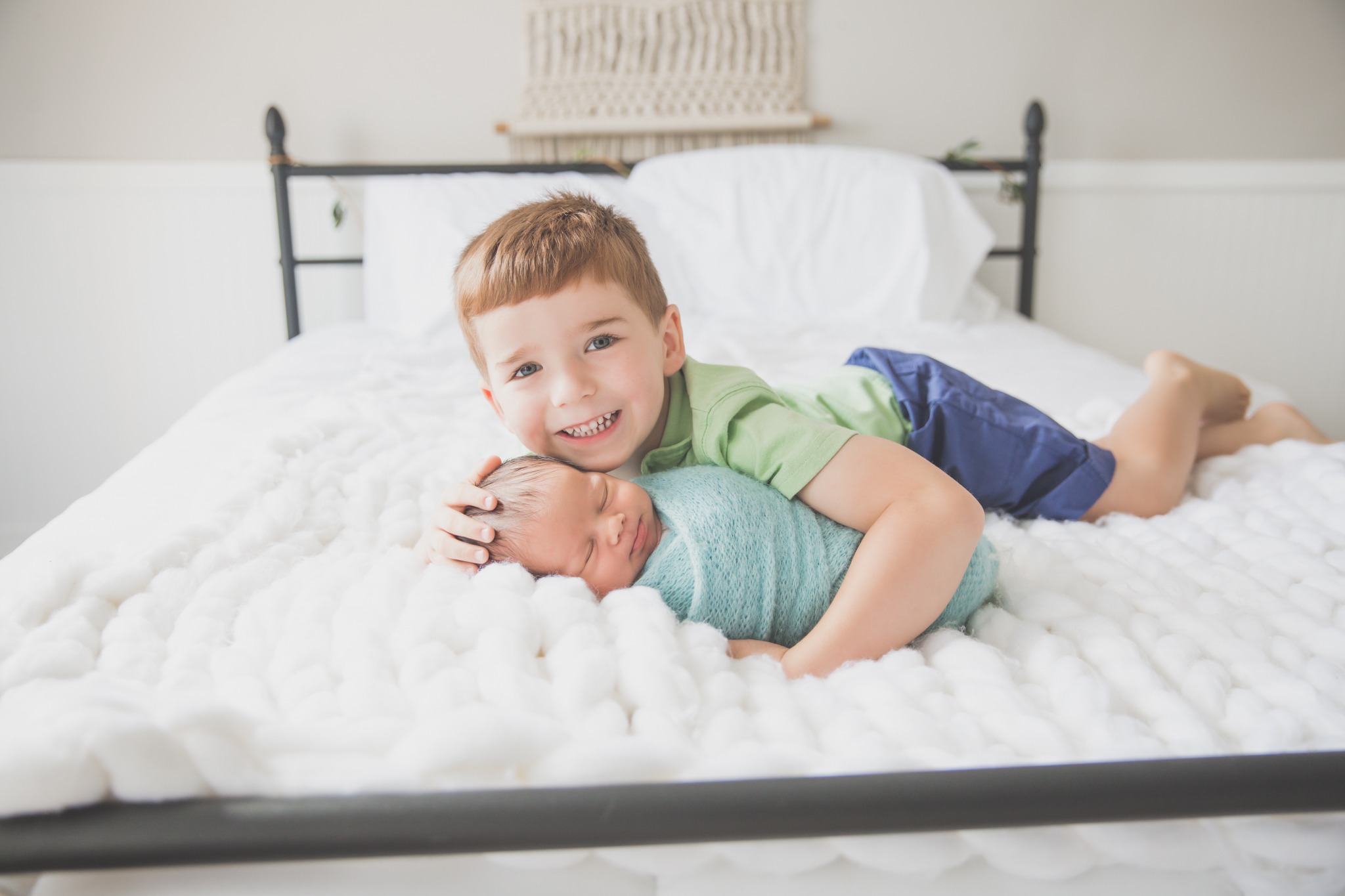 Sibling photos Newborn session photographer lifestyle studio - Cara Peterson Photography Rockford IL-2-12.jpg