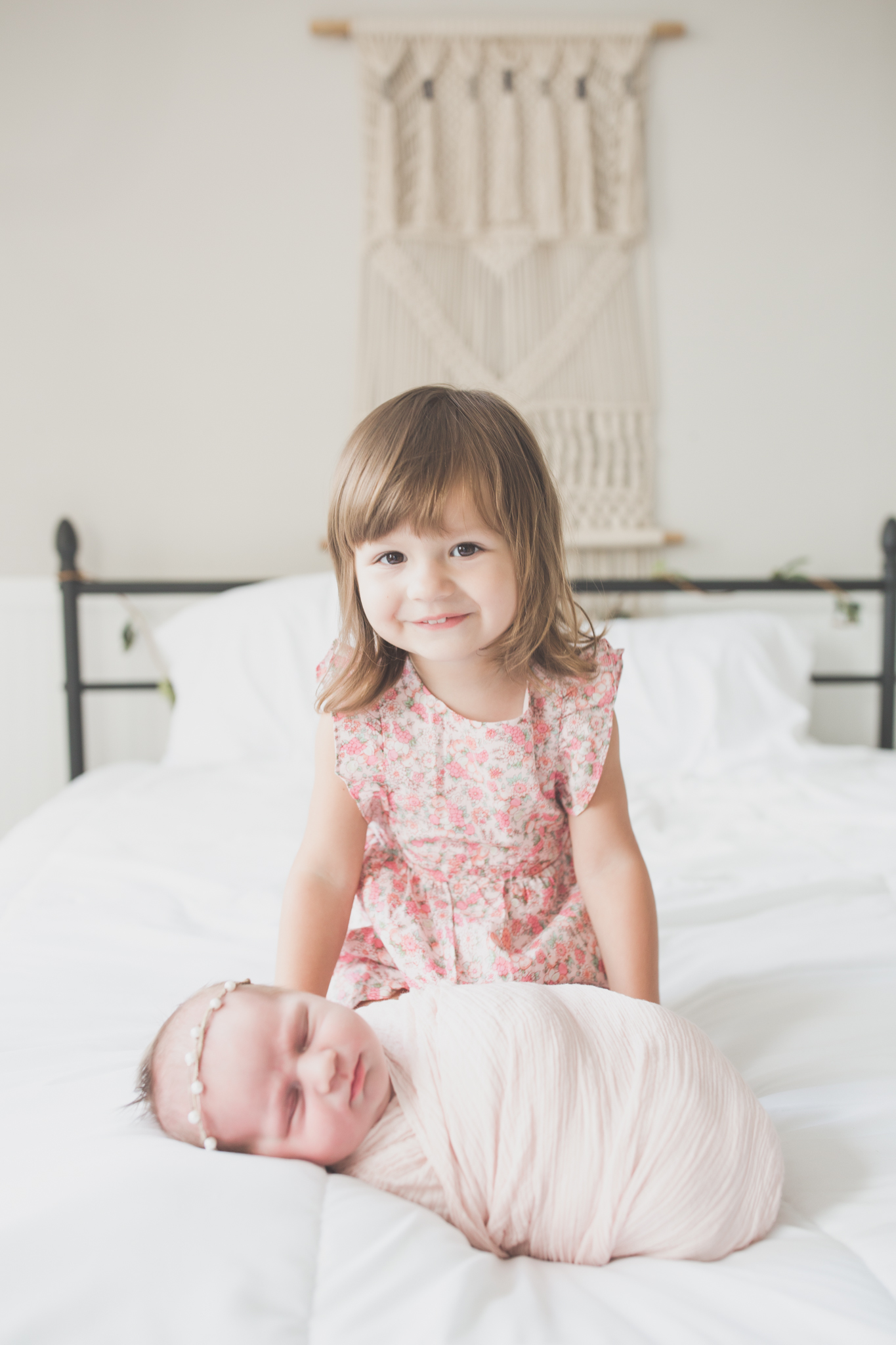 Sibling photos Newborn session photographer lifestyle studio - Cara Peterson Photography Rockford IL-3-14.jpg