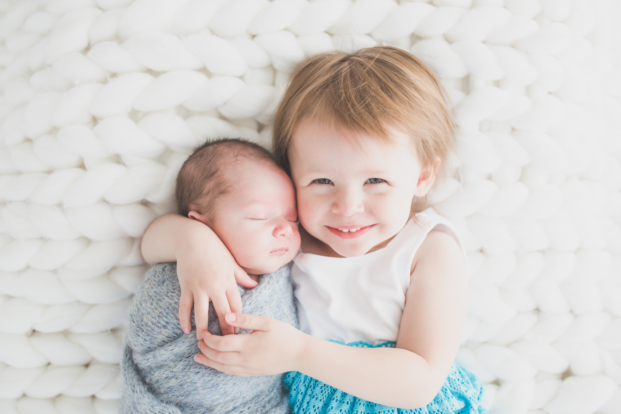 Sibling photos Newborn session photographer lifestyle studio - Cara Peterson Photography Rockford IL-5-4.jpg