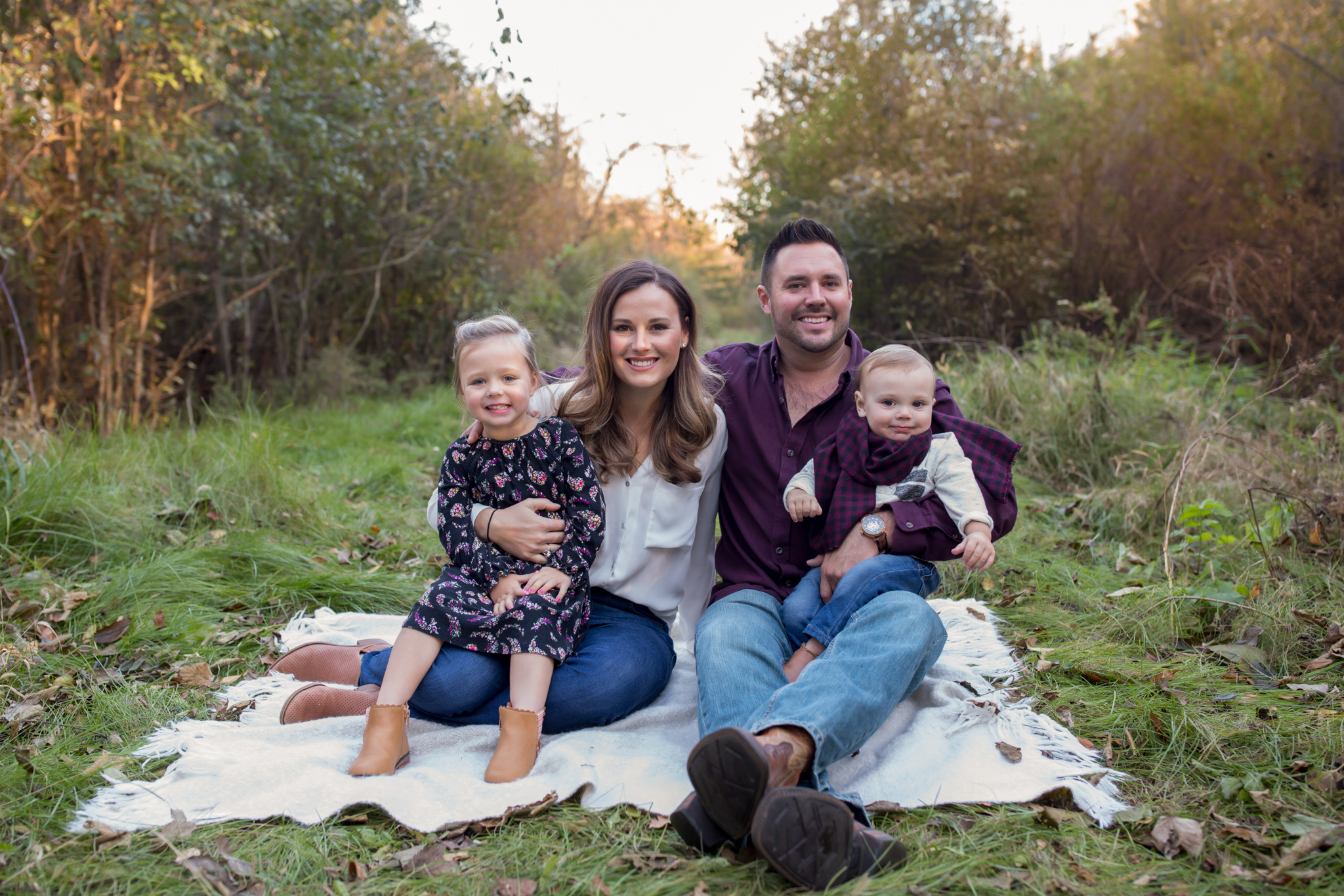 Hailey Family Fall Session, 2 kinds, family poses with young kids, Cara Peterson Photography Rockford IL-1.jpg