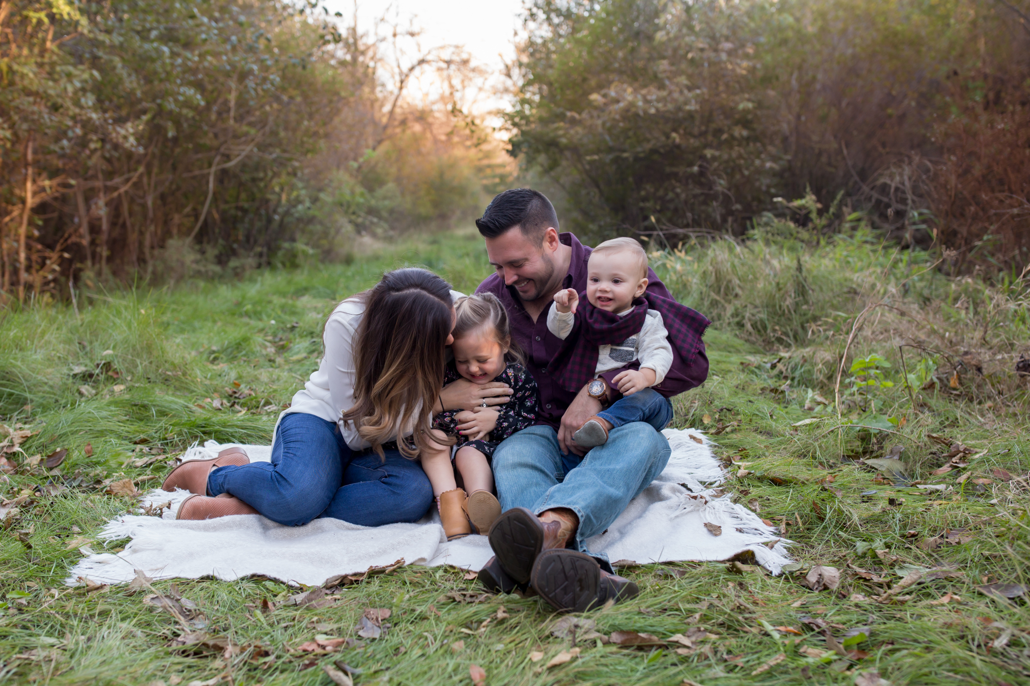 Hailey Family Fall Session, 2 kinds, family poses with young kids, Cara Peterson Photography Rockford IL-4.jpg