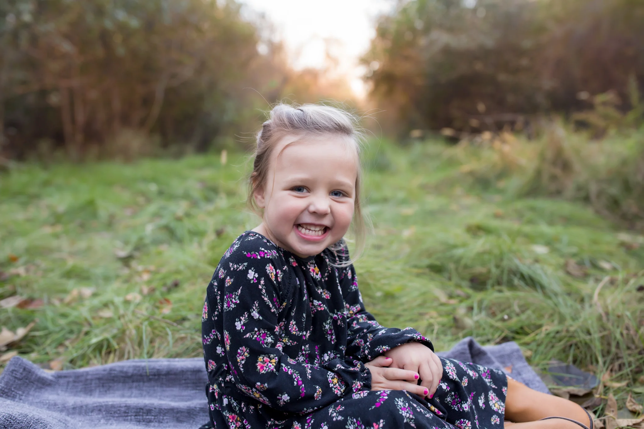 Hailey Family Fall Session, 2 kinds, family poses with young kids, Cara Peterson Photography Rockford IL-9.jpg