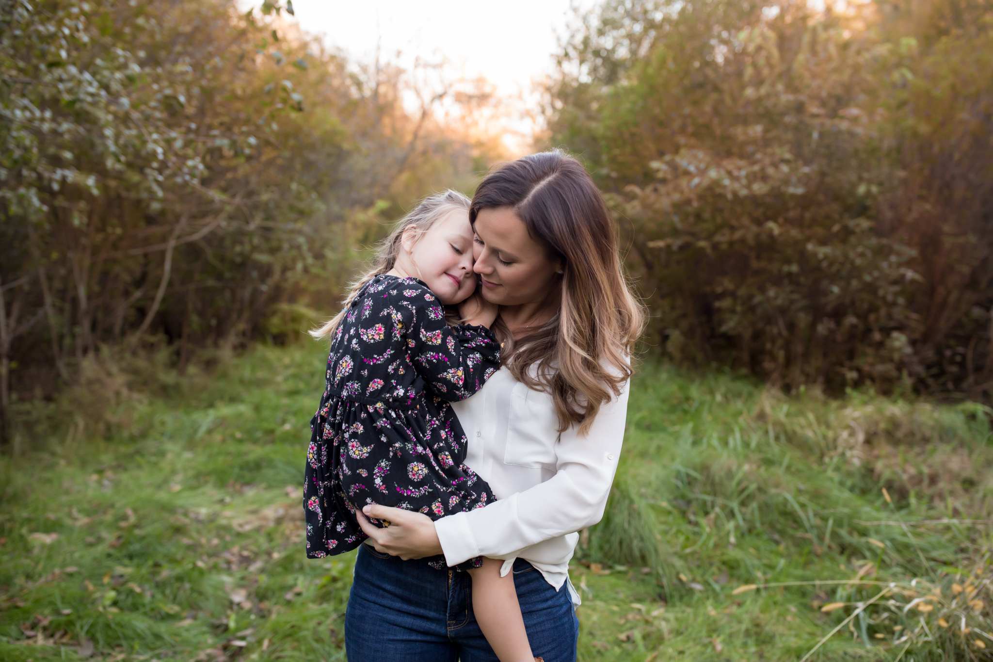 Hailey Family Fall Session, 2 kinds, family poses with young kids, Cara Peterson Photography Rockford IL-15.jpg