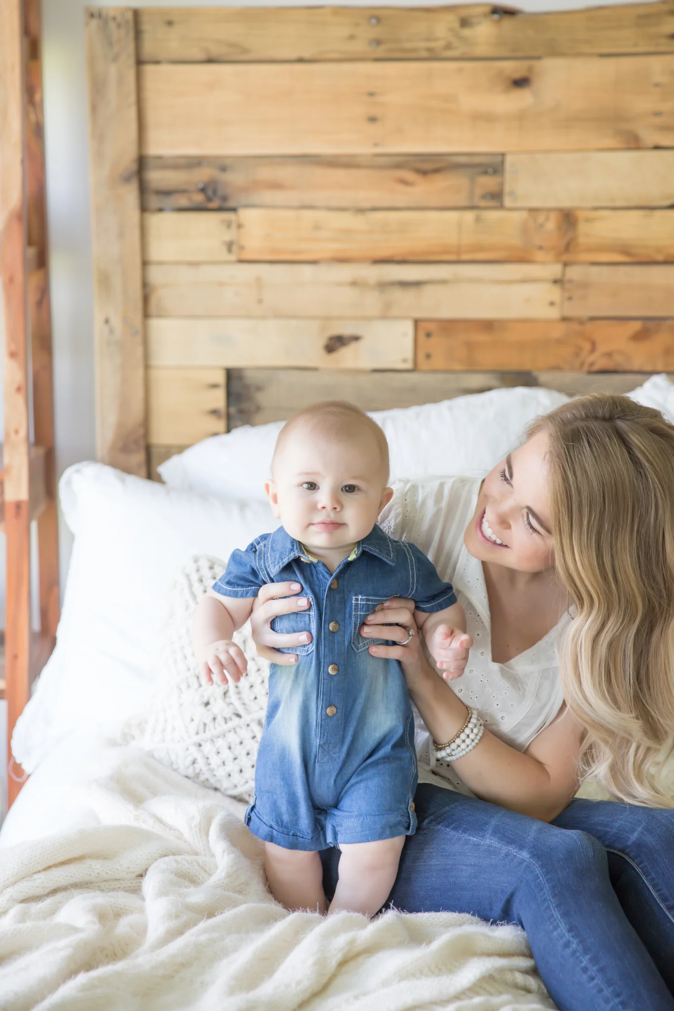 mommy & me session studio rockford IL - Cara Peterson Photography 2019 -7.jpg