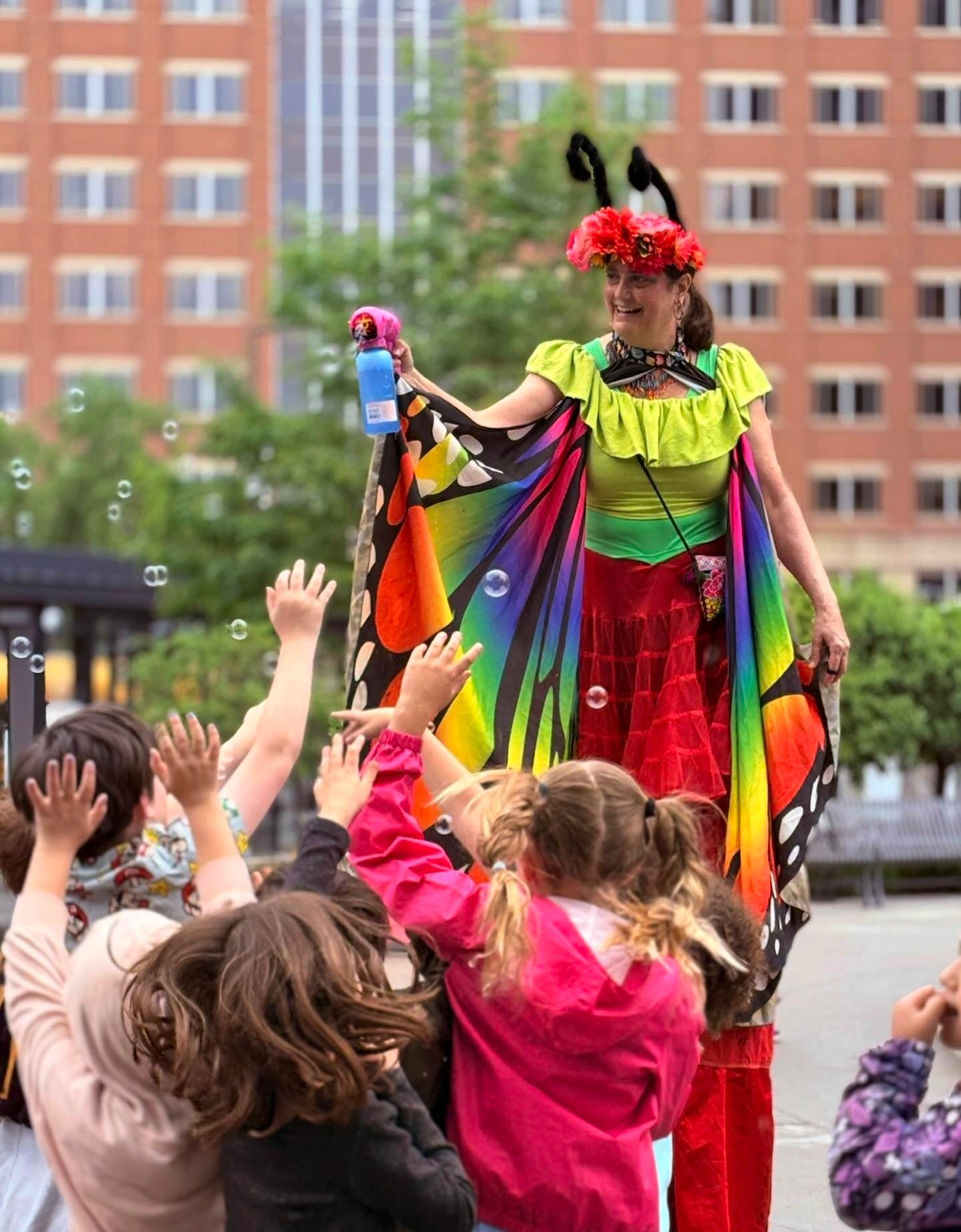 The Dragons and the Kitties, 1st and 2nd grade classes, enjoyed attending the Flint Hills Arts Festival this morning! They made art, saw music, watched a magician, created kaleidoscopes and more! Other classes joined them at the Ordway to see the per