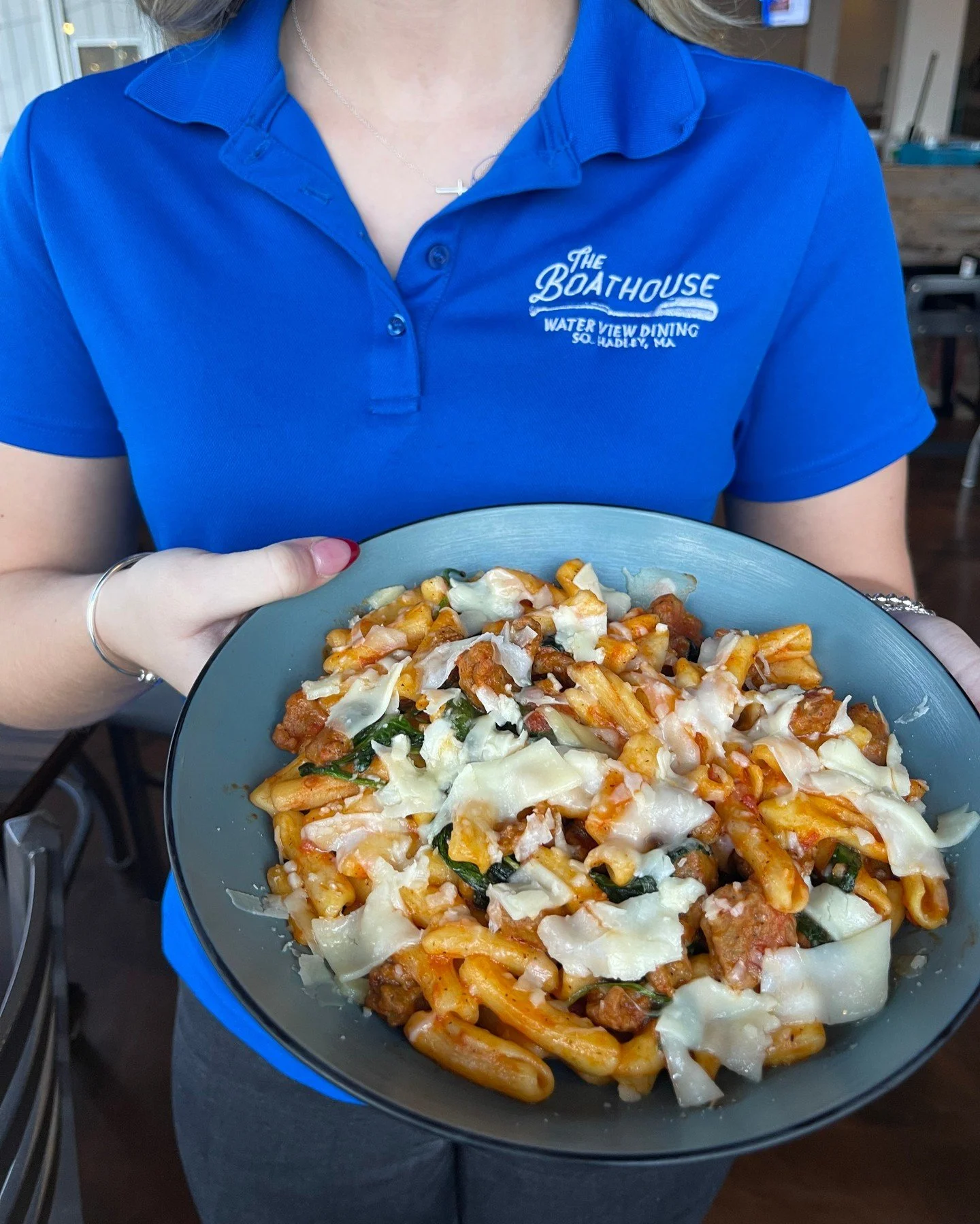 Post-Christmas comfort never tasted so good 🍝
Our Sausage Cavatelli with hot Italian sausage, ricotta cavatelli, seasoned tomato broth, spinach, and shaved parmesan is exactly what you&rsquo;re craving!