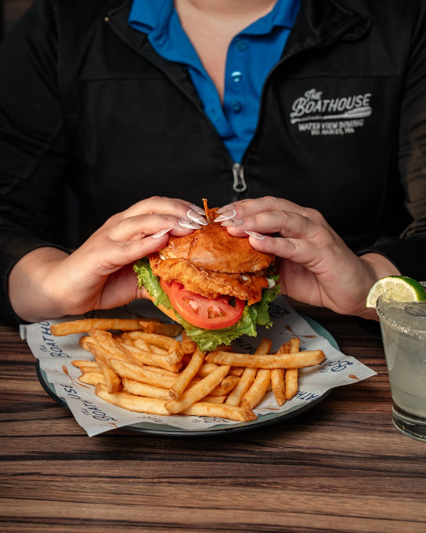 We&rsquo;re back! 🍸
Thanks for your patience ! The Boathouse is open today from 11:30am&ndash;8pm and we can&rsquo;t wait to see you.
Stop in and grab a seat!