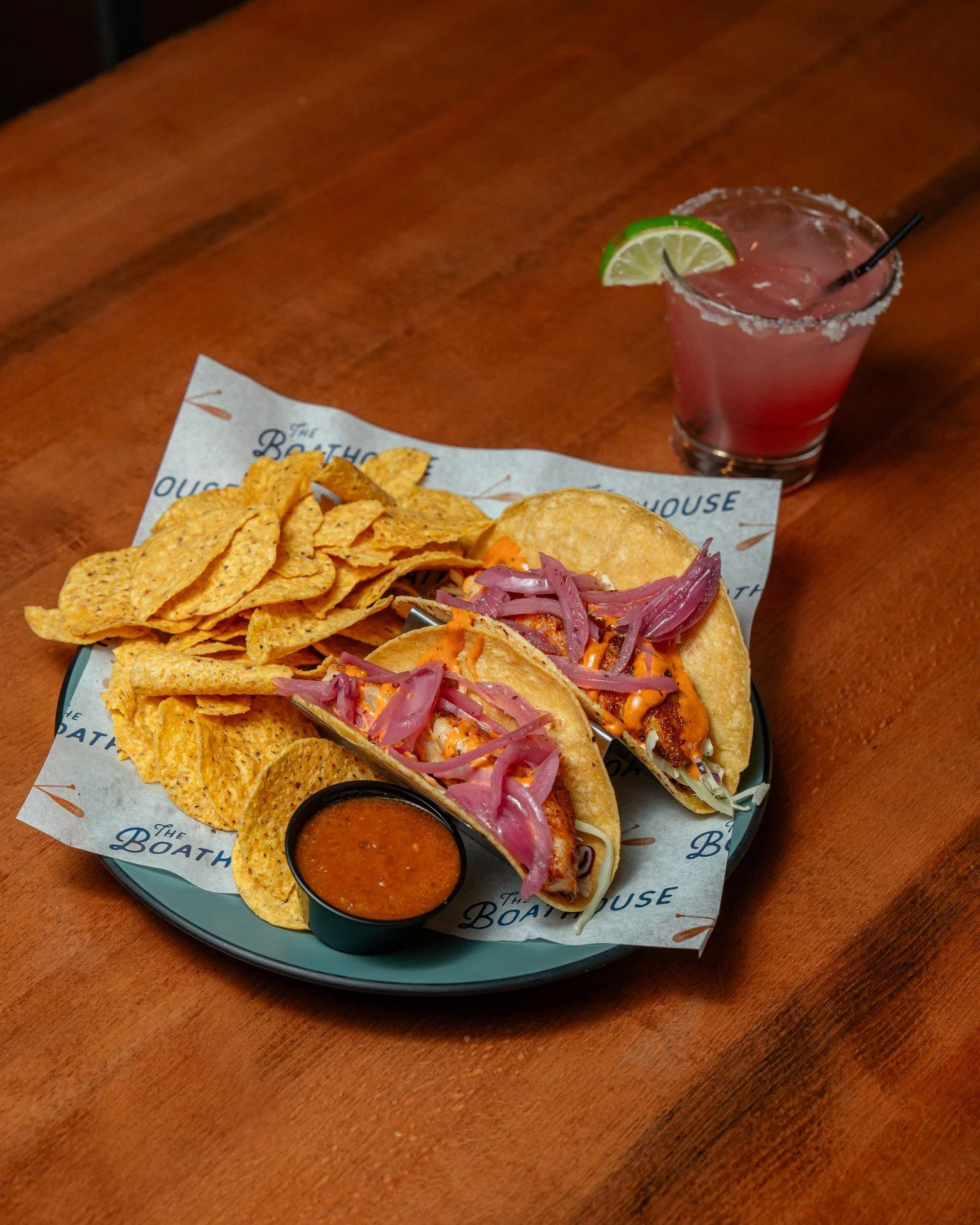 It&rsquo;s Tuesday! That means Boathouse tacos 🌮 + Emerald Isle Margaritas 🍹
Blackened cod, cilantro slaw, sriracha aioli, pickled onions&hellip;or swap the cod for BBQ short rib😍

#TheBoathouse #TacoTuesday