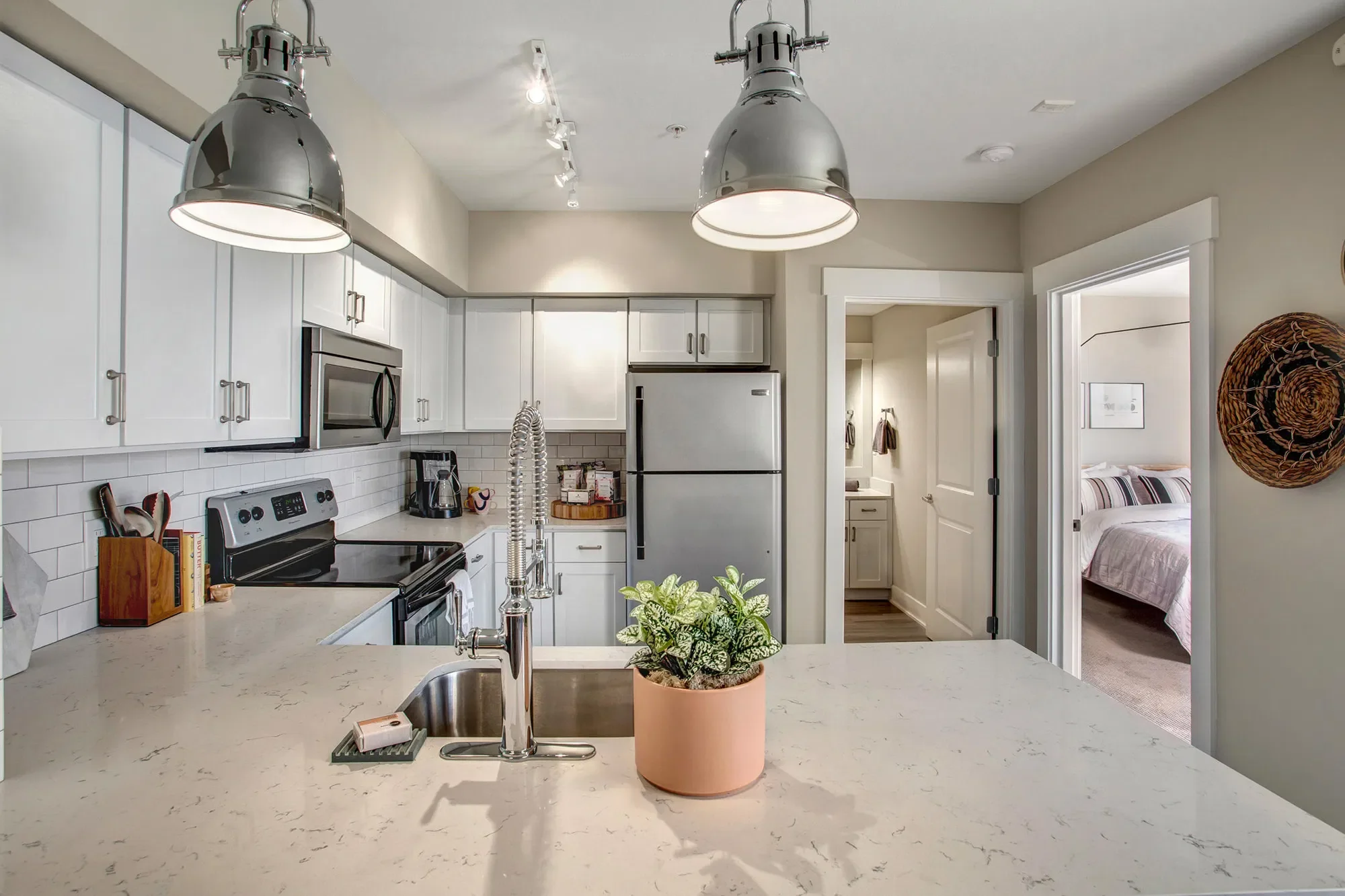 310 Kitchen 2.webp