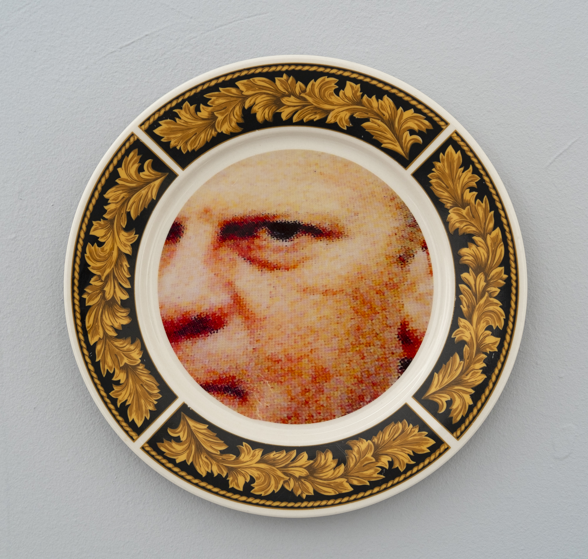  Bean Gilsdorf,  Gerald Ford , 2018, Ceramic plate, 10.5 inch diameter 