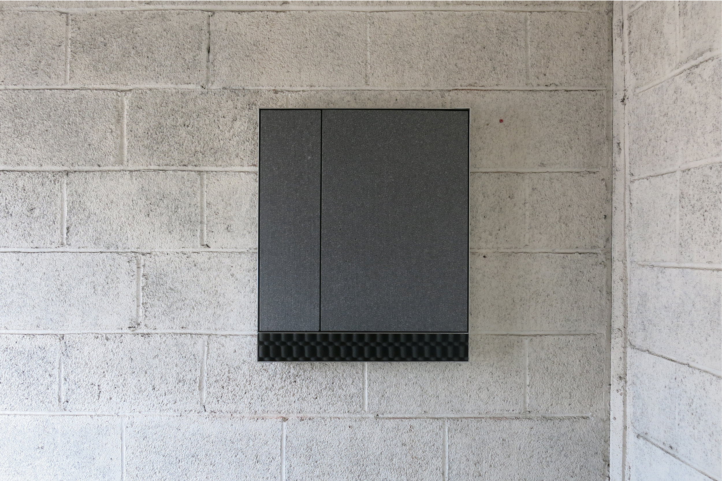  Rashid Uri,  untitled #86 , 2019, Eps, aluminium, soundproof foam, 61x51 cm 