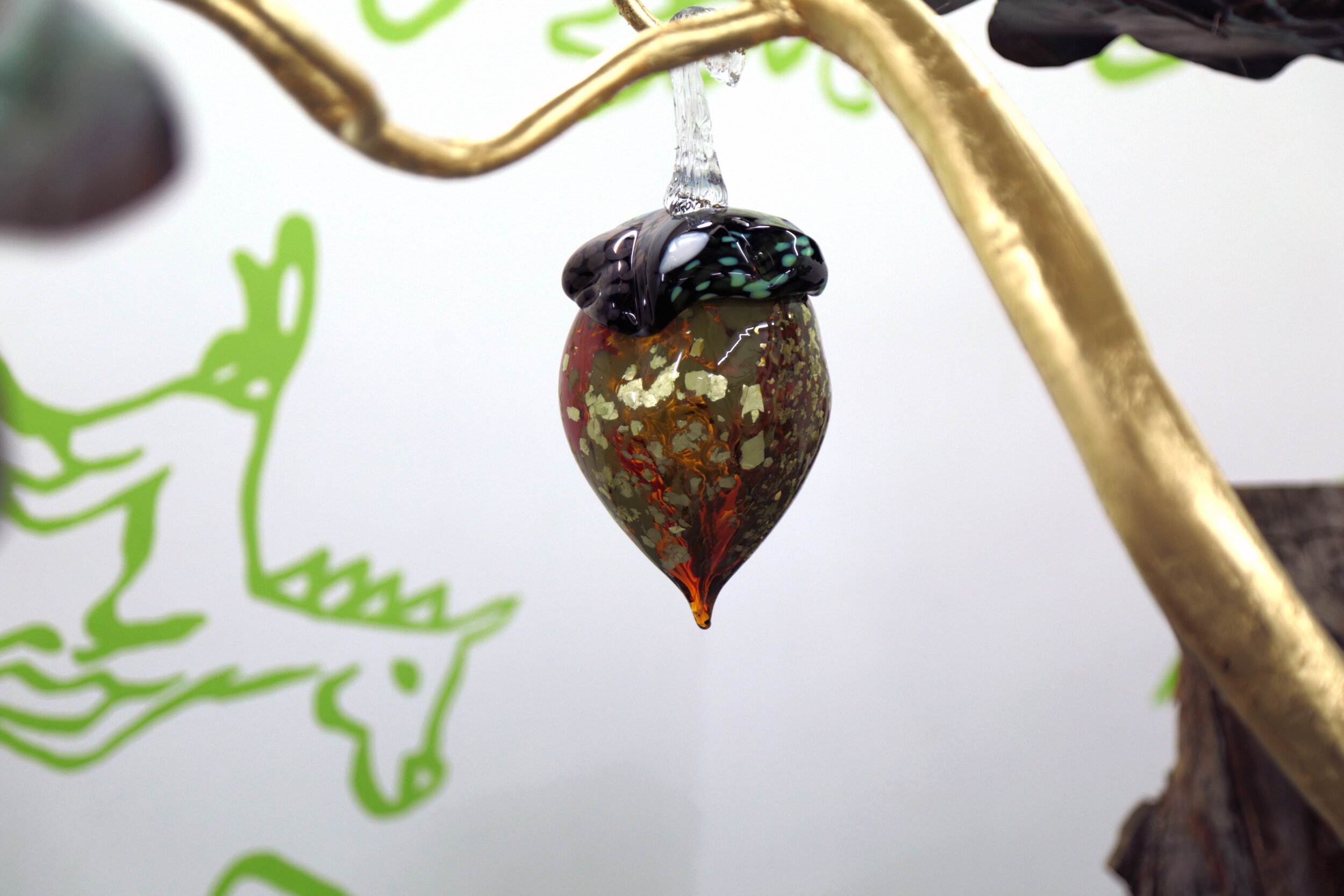   Acorn , detail from  Tree of Life , hand blown glass, gold plated steel, copper, 260 x 185 x 152cm, 2020. 