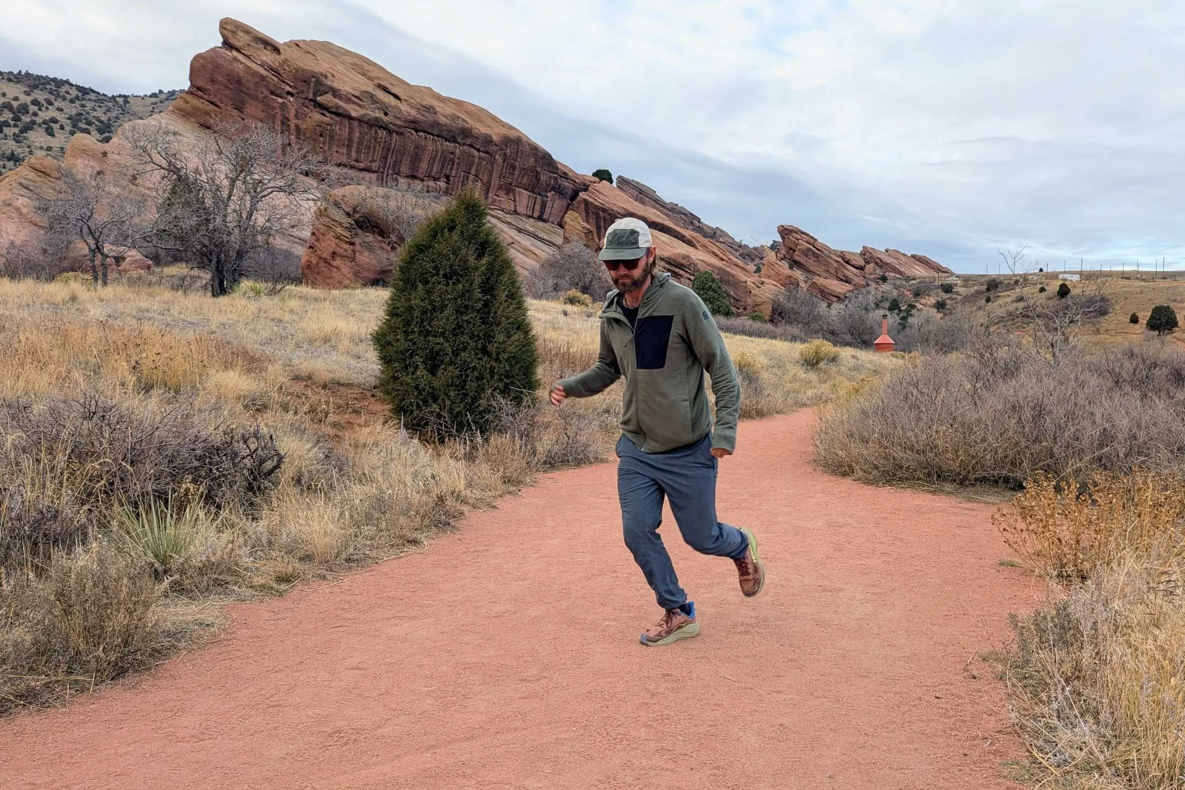 The Challenger 8 is great for hiking and mixed surface runs.