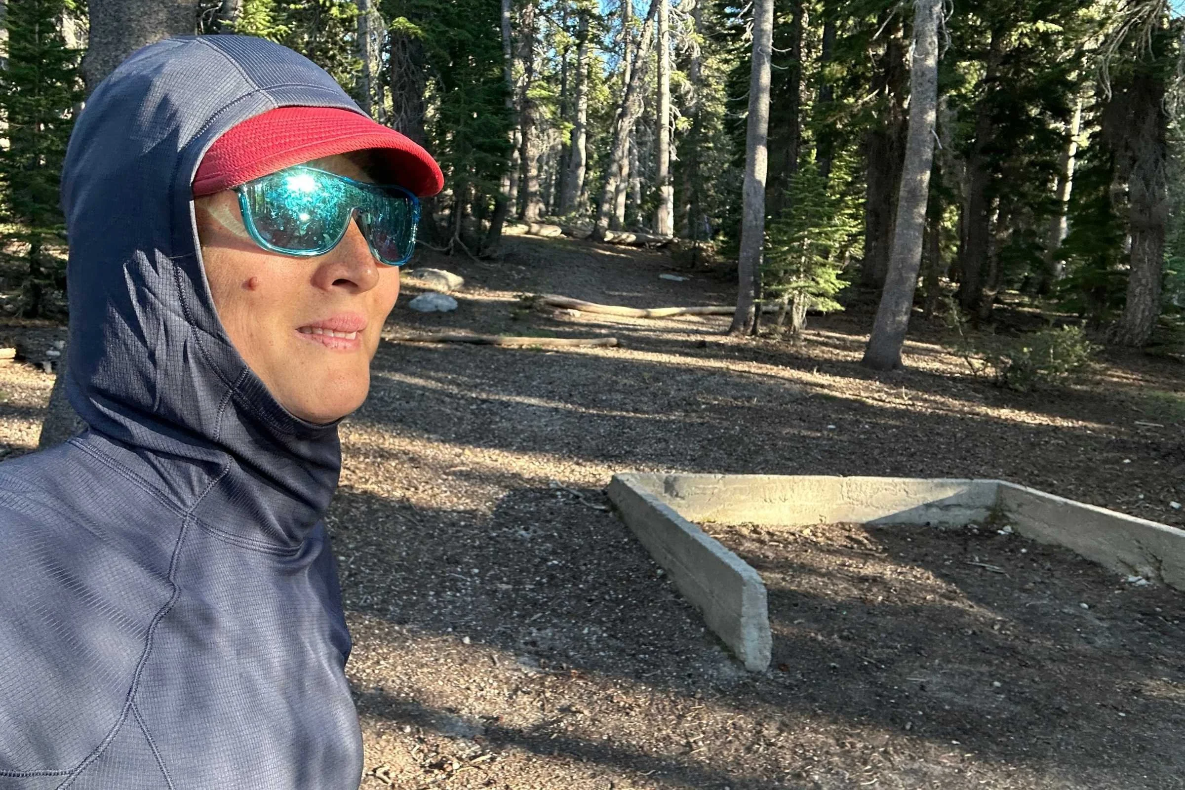The Flash Shade hoodie should be used in conjunction with sunglasses and a sun hat and sunscreen for more sun protection.