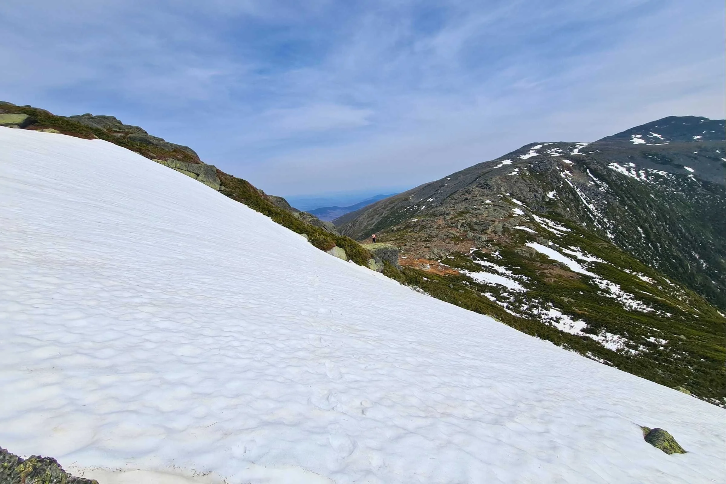 The Jefferson snowfield. Photo by Aubri Drake.