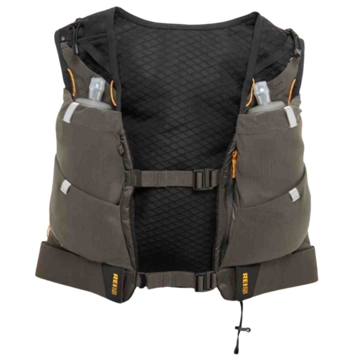 7 Best Running Hydration Vests of 2023 (Tested & Reviewed)