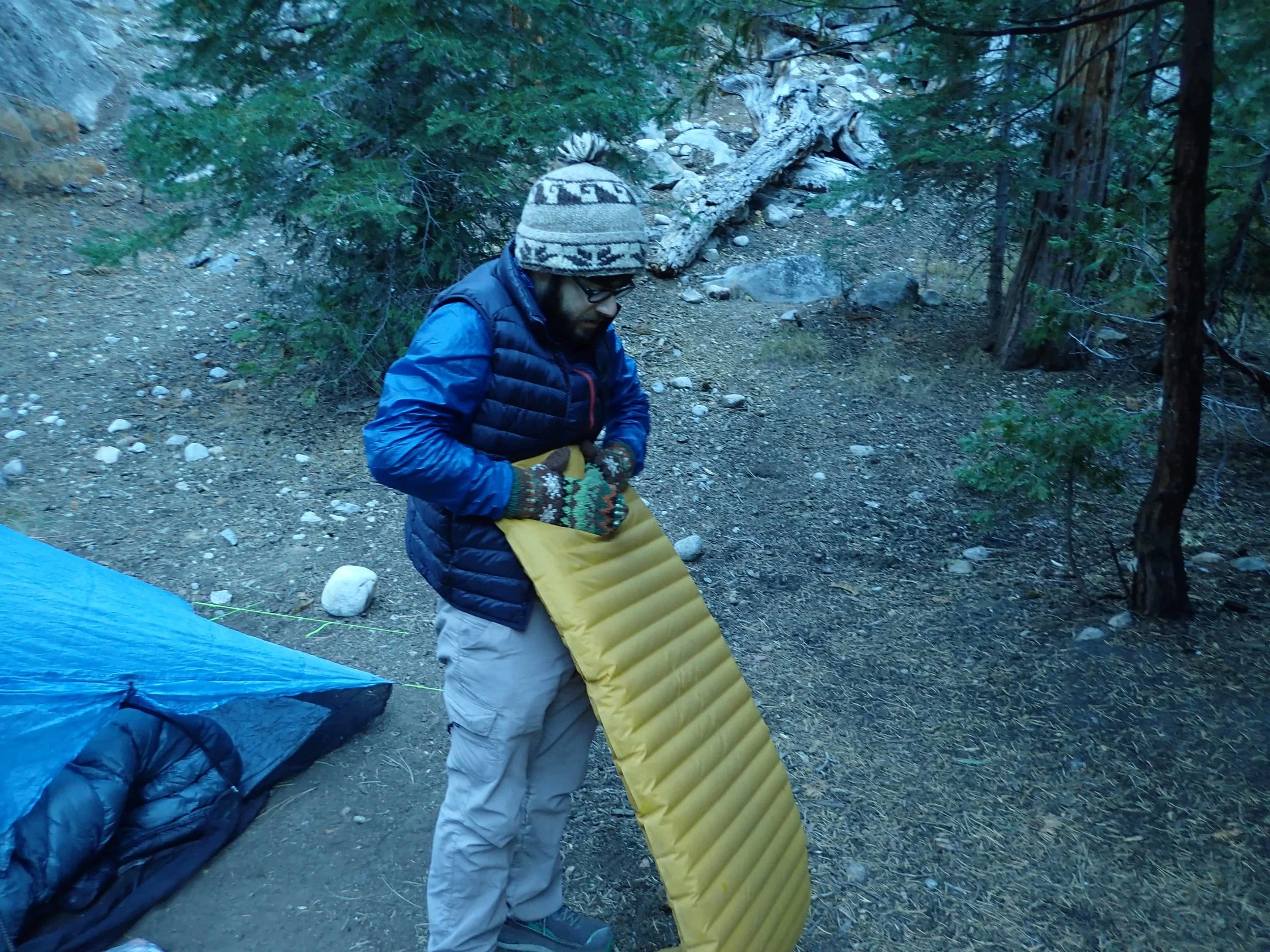 The Therm-a-Rest NeoAir XLite has a single valve for both inflation and deflation.