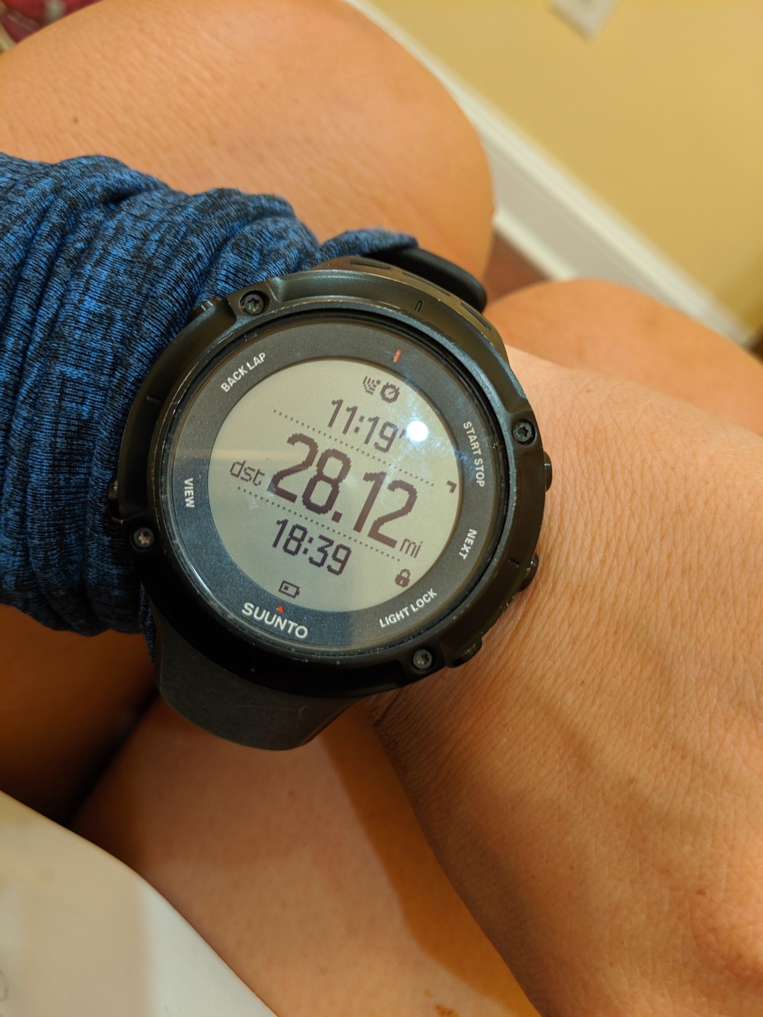 Liz Thomas wearing the Suunto Ambit3 Peak GPS watch.