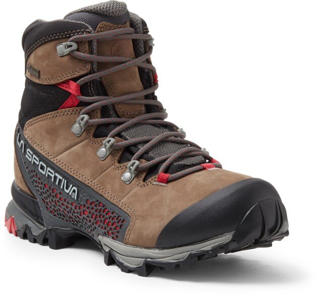 comfortable lightweight hiking boots