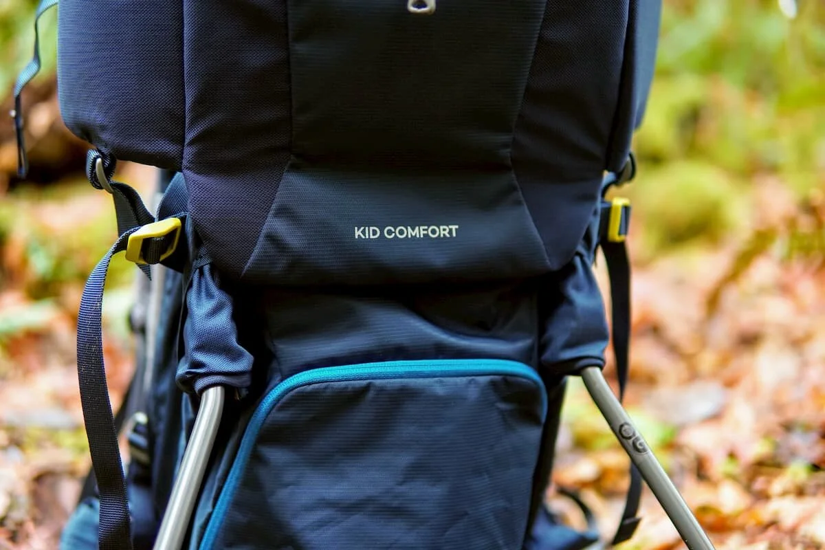 A pocket on the outside makes it easy to access snacks, a headlamp, or wipes. Photo by Steve Redmond.