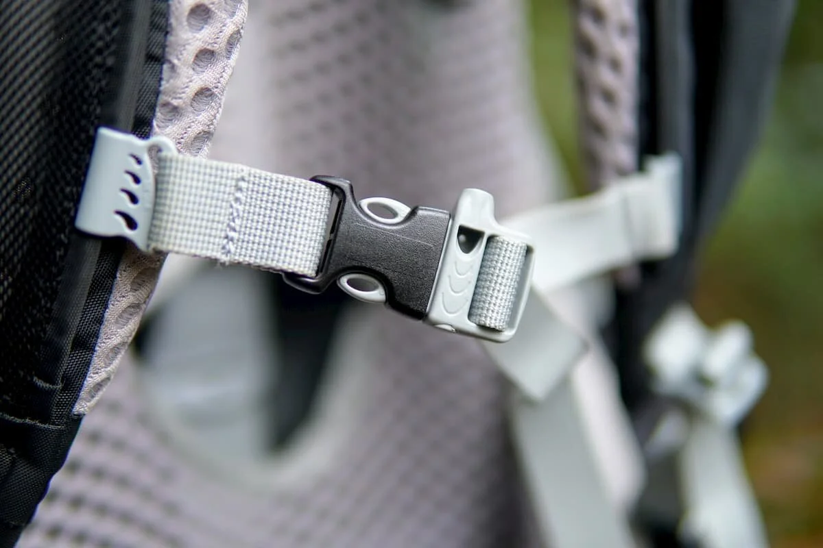 osprey sternum strap