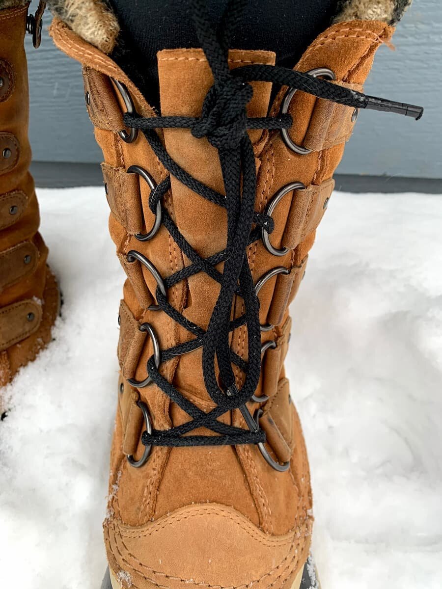 sorel boot laces length