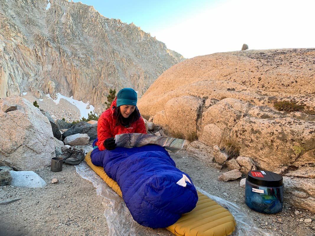 Adult Sleeping Bag 3 Season Single Person Warm Hood Carry Bag Trail Alpine 250 