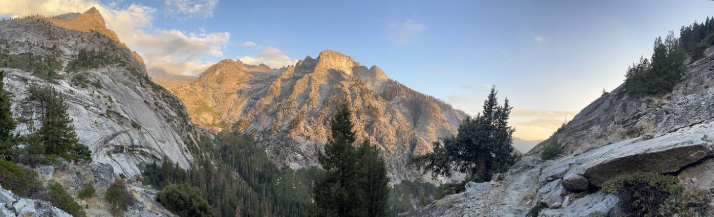 https://images.squarespace-cdn.com/content/v1/5b4544e485ede17941bc95fc/1664249542007-DCII0WQHPZRAFOQD0QVB/panorama-high-sierra-trail.jpg