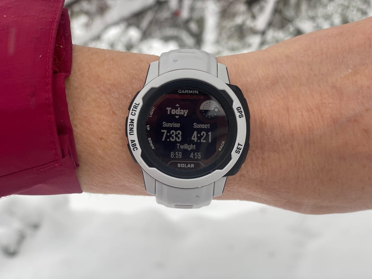 Garmin Instinct Solar Review - Unlimited Battery Life! Can It Compete With  Fenix 6? 