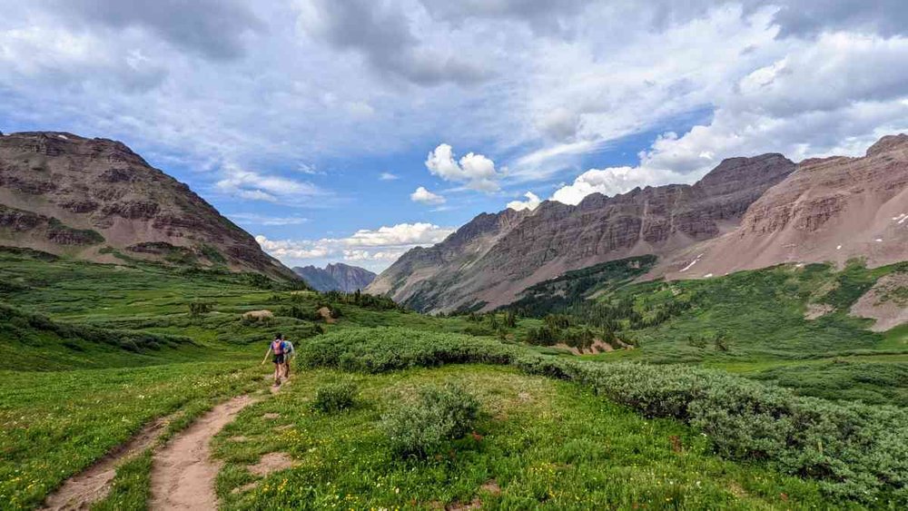 four-pass-loop-colorado-above-treeline.jpg