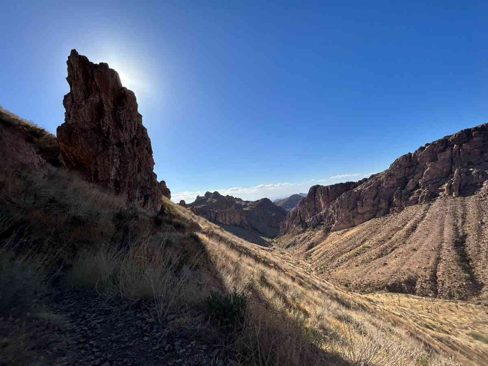arizona-trail-rock-formation-picketpost.jpg