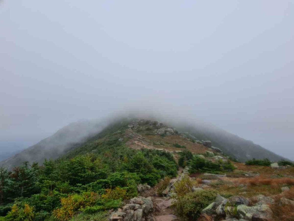pemigewasset-loop-hiking-and-backpacking-guide-fog.jpg