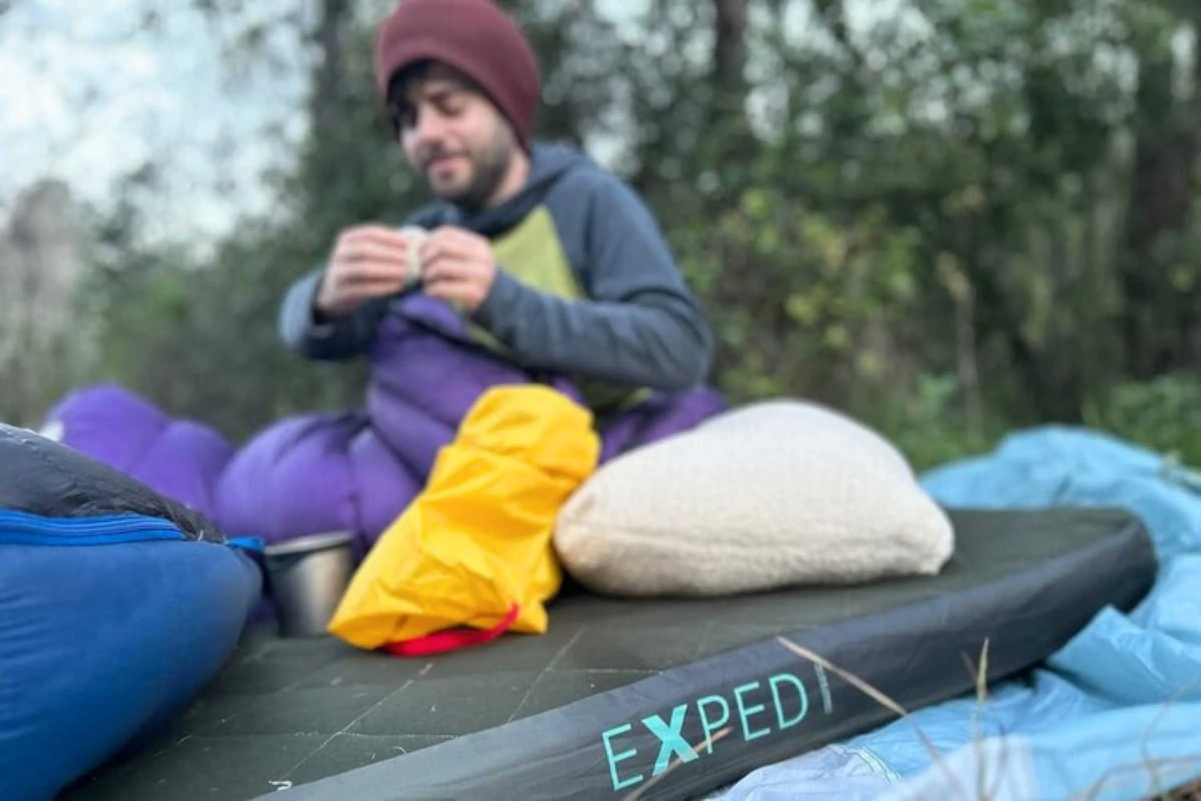 Self Inflating Exped Insulated Sleeping Pad Exped Megamat 10