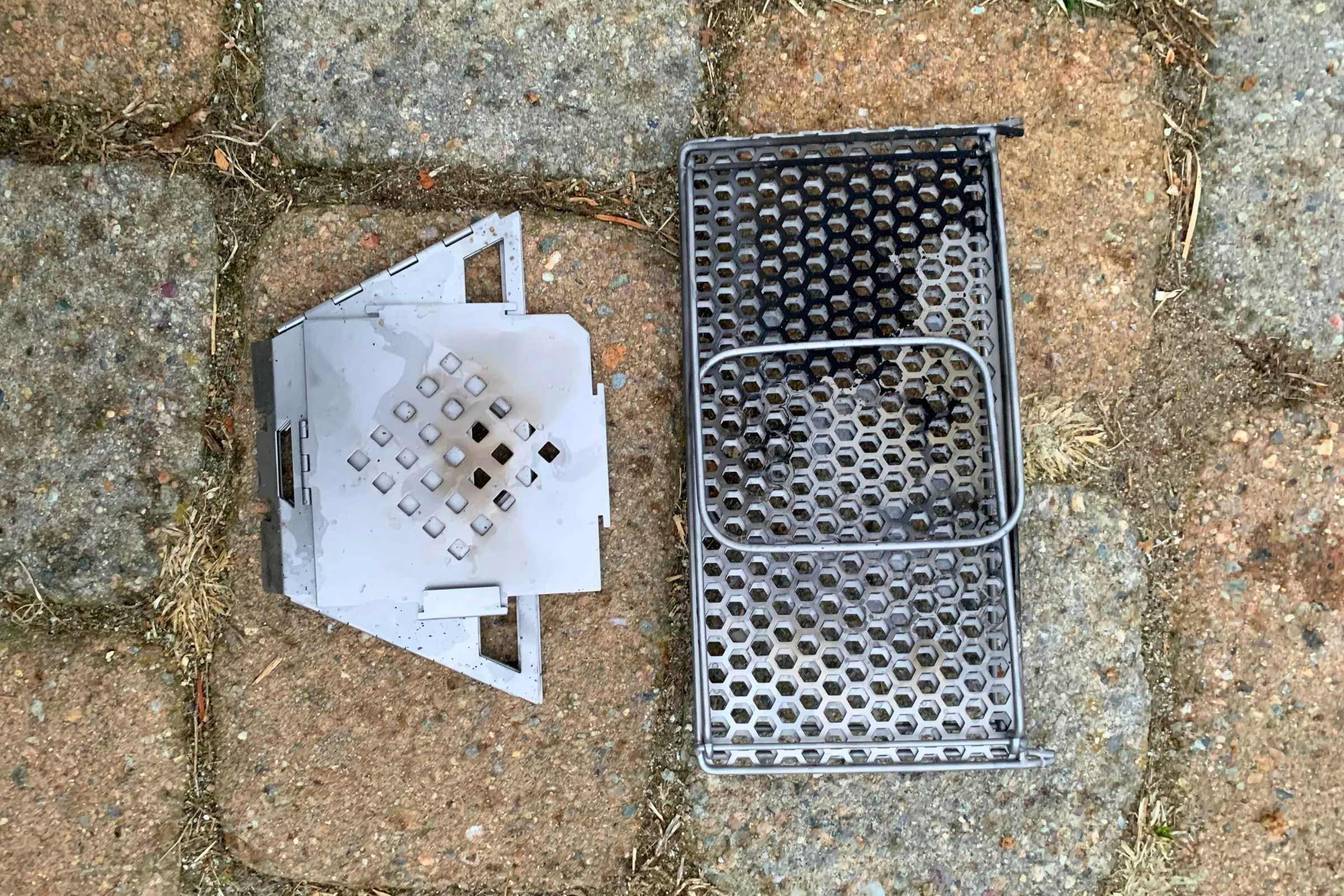 The Vargo Fire box folds down flat for easy packing and portability.