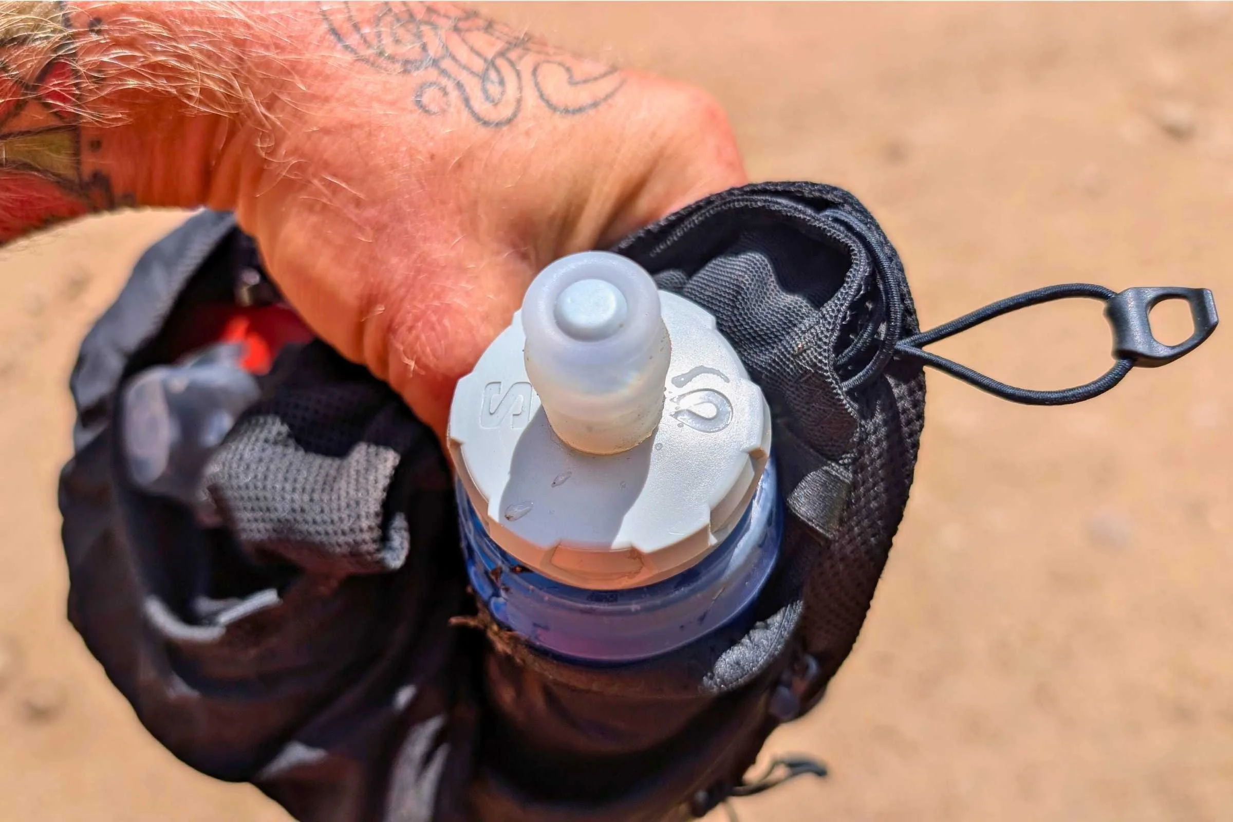 Close-up of the top of the HydraPak Softflask Speed 500mL