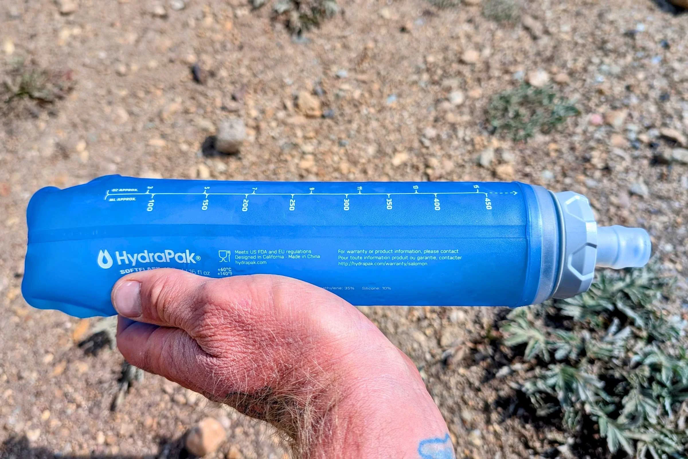 Side view of the Salomon Soft Flask 500mL