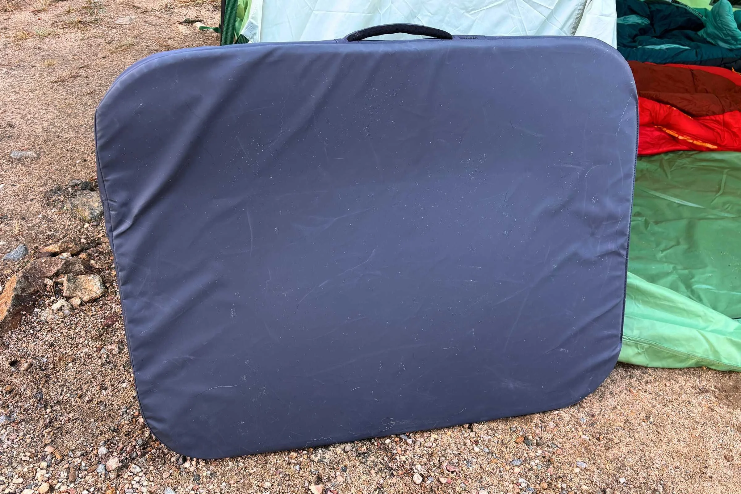 The backside of the Ruffwear Dirtbag dog bed