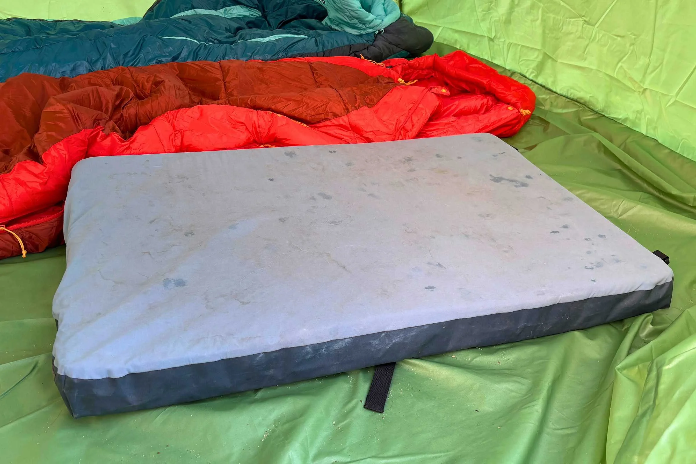 I haven’t washed this cover in a few months with regular use, and it definitely accumulates dirt and dog hair.