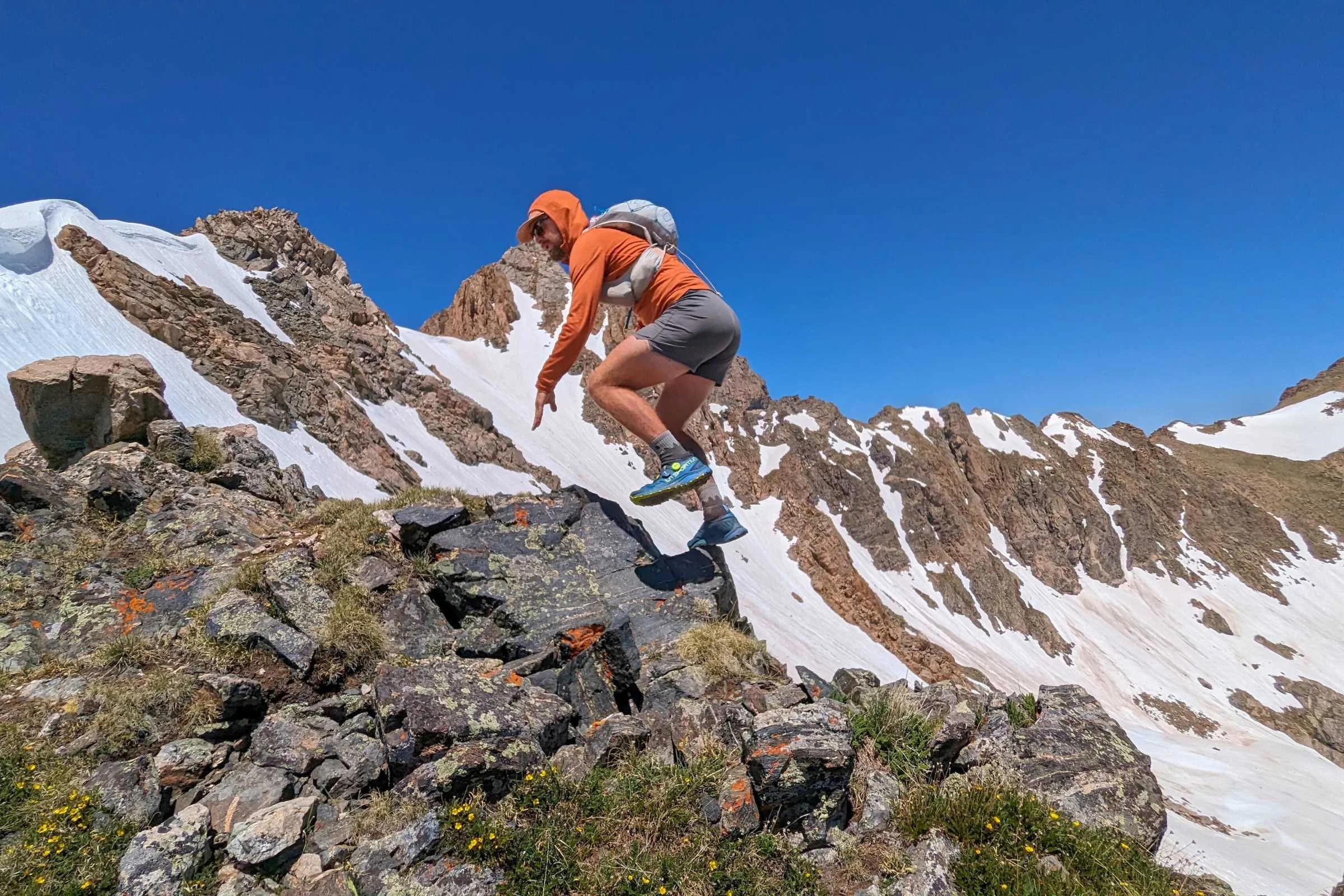   The Ibex Indie’s hood and quarter zip make it extremely versatile.  