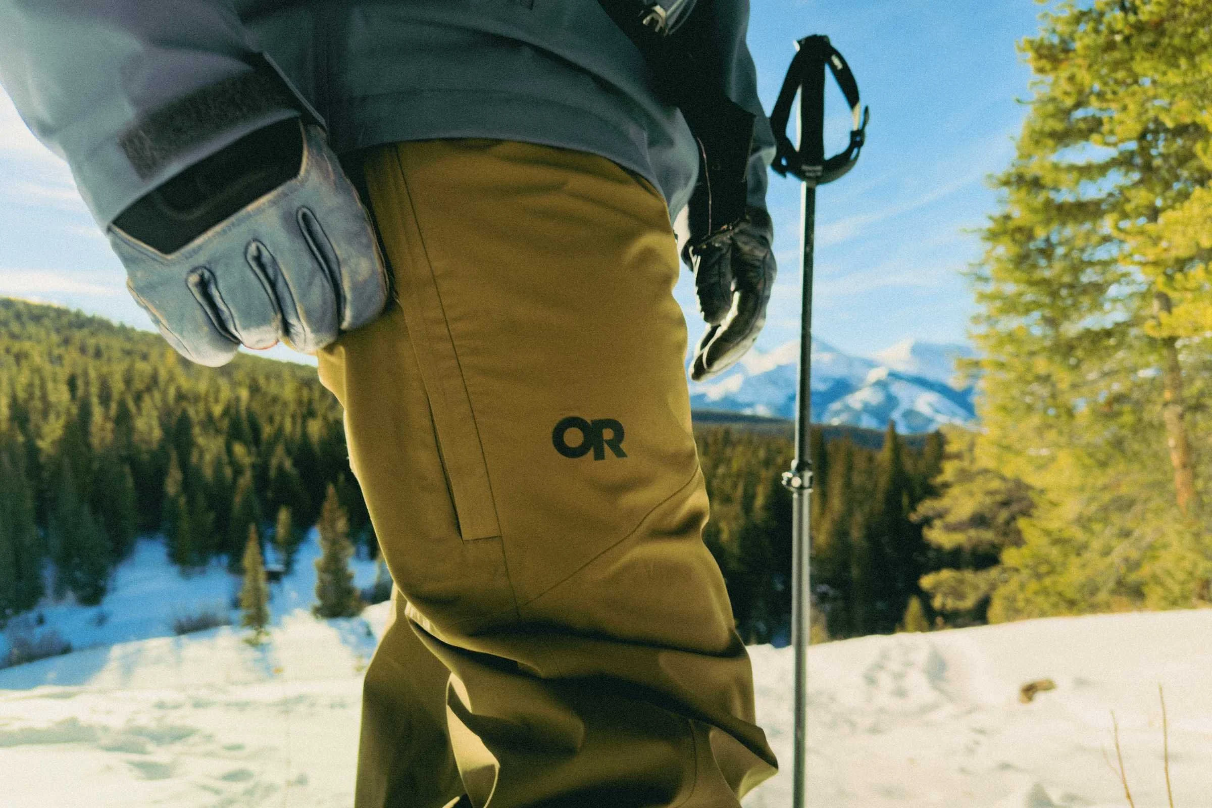   The Cloudchaser bibs have two thigh pockets.   Photo credit: Jacob Callaghan  