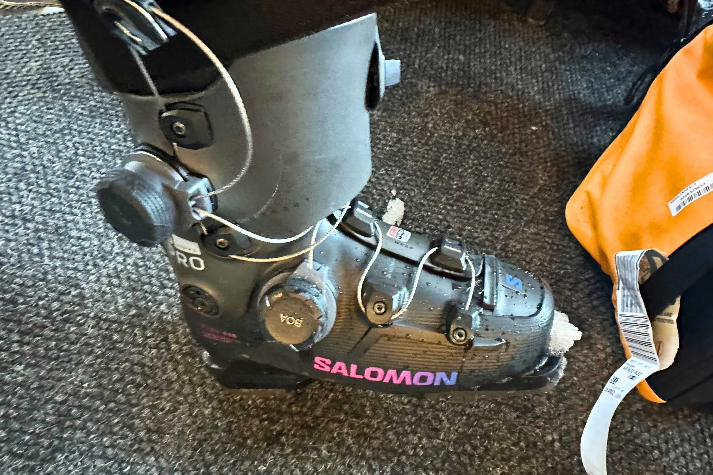  the BOA Dual Zone dial system on ski boots 