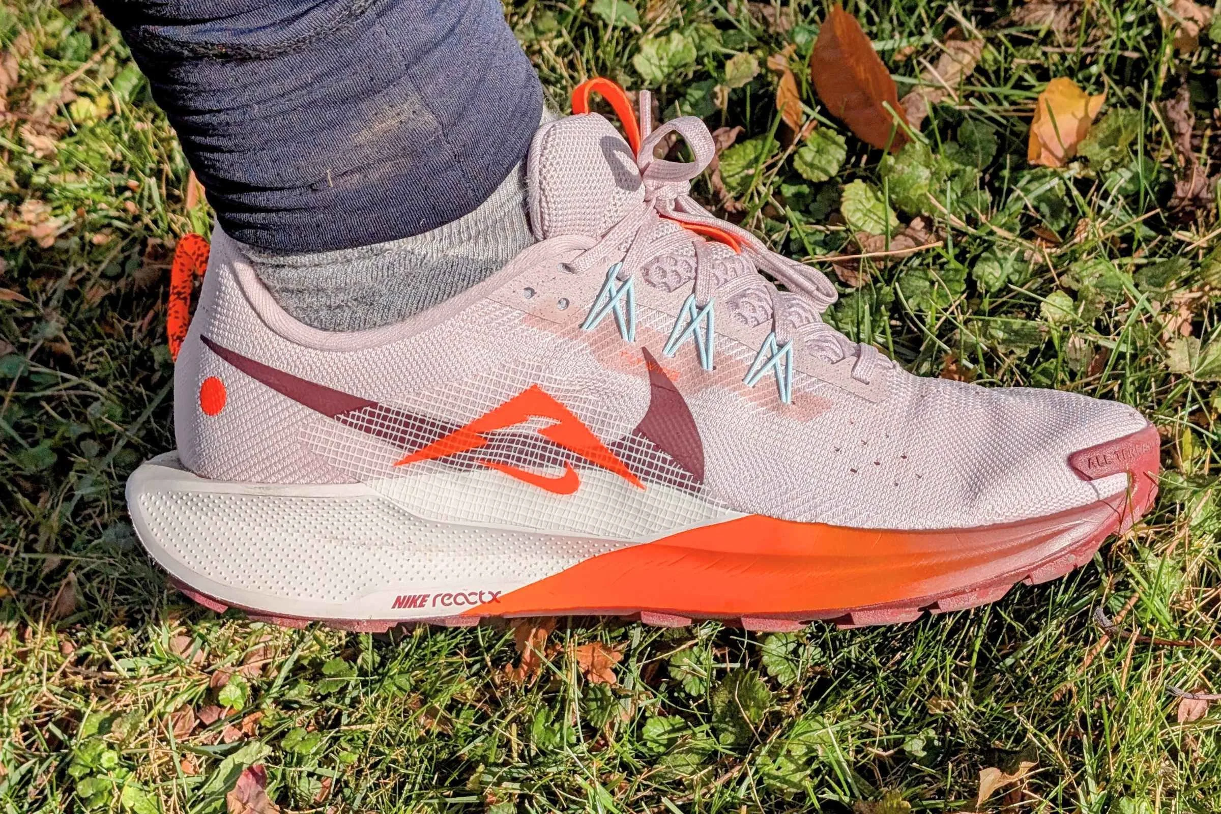   The Pegasus Trail has more heel-to-toe drop than many of the gravel shoes we tested.  