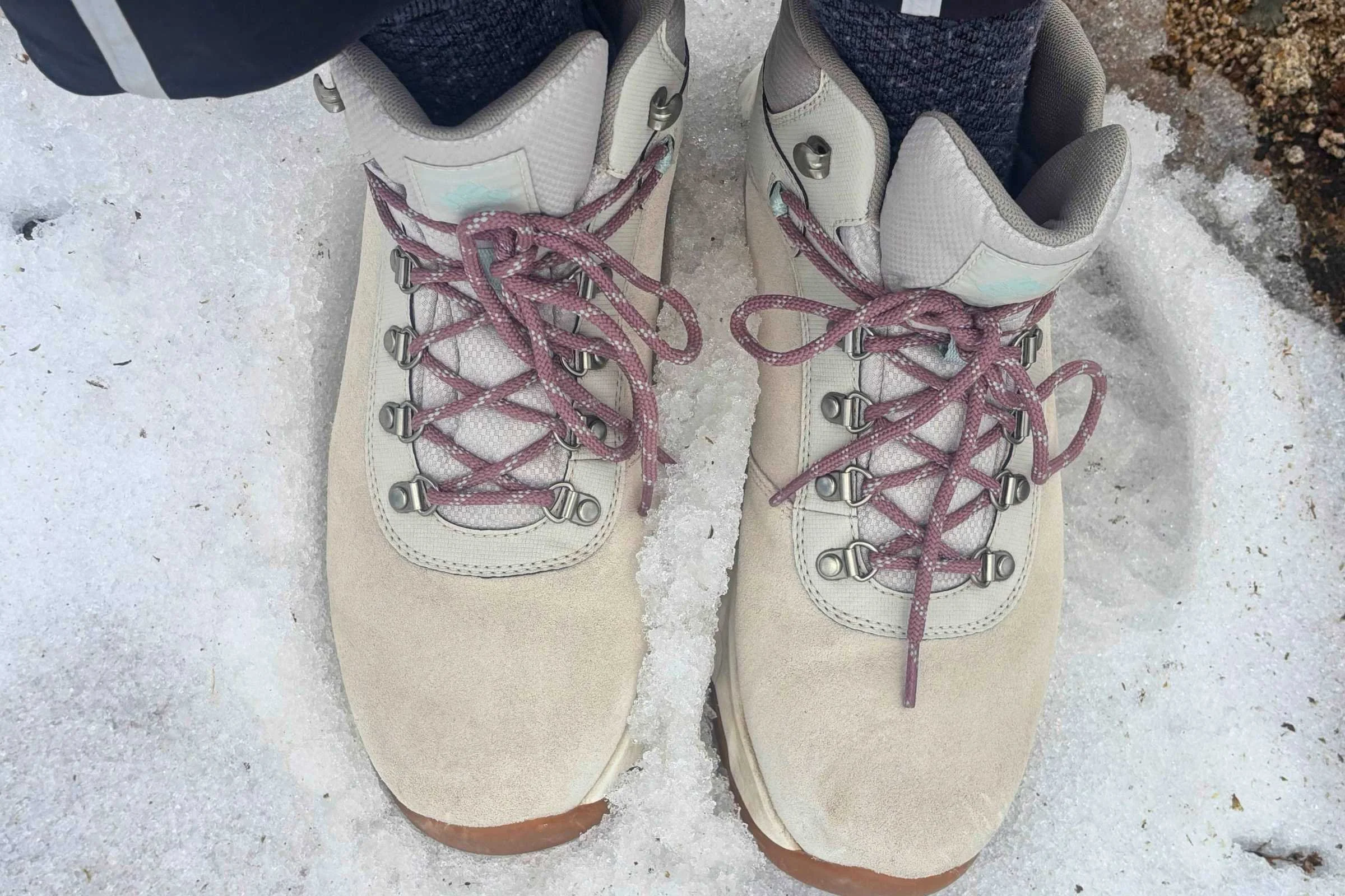   Top view of the Columbia Newton Wander in the snow  