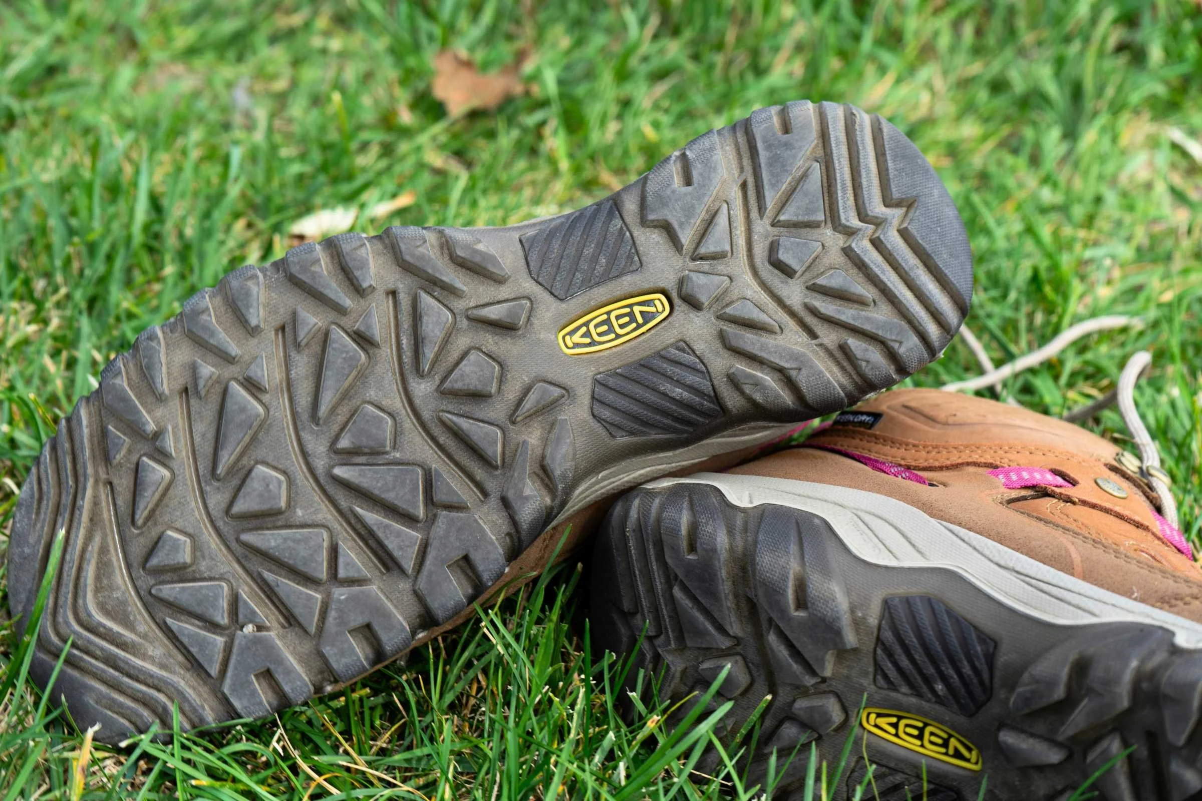  Showing the sole of the Keen Targhee IV Mid WP boots  
