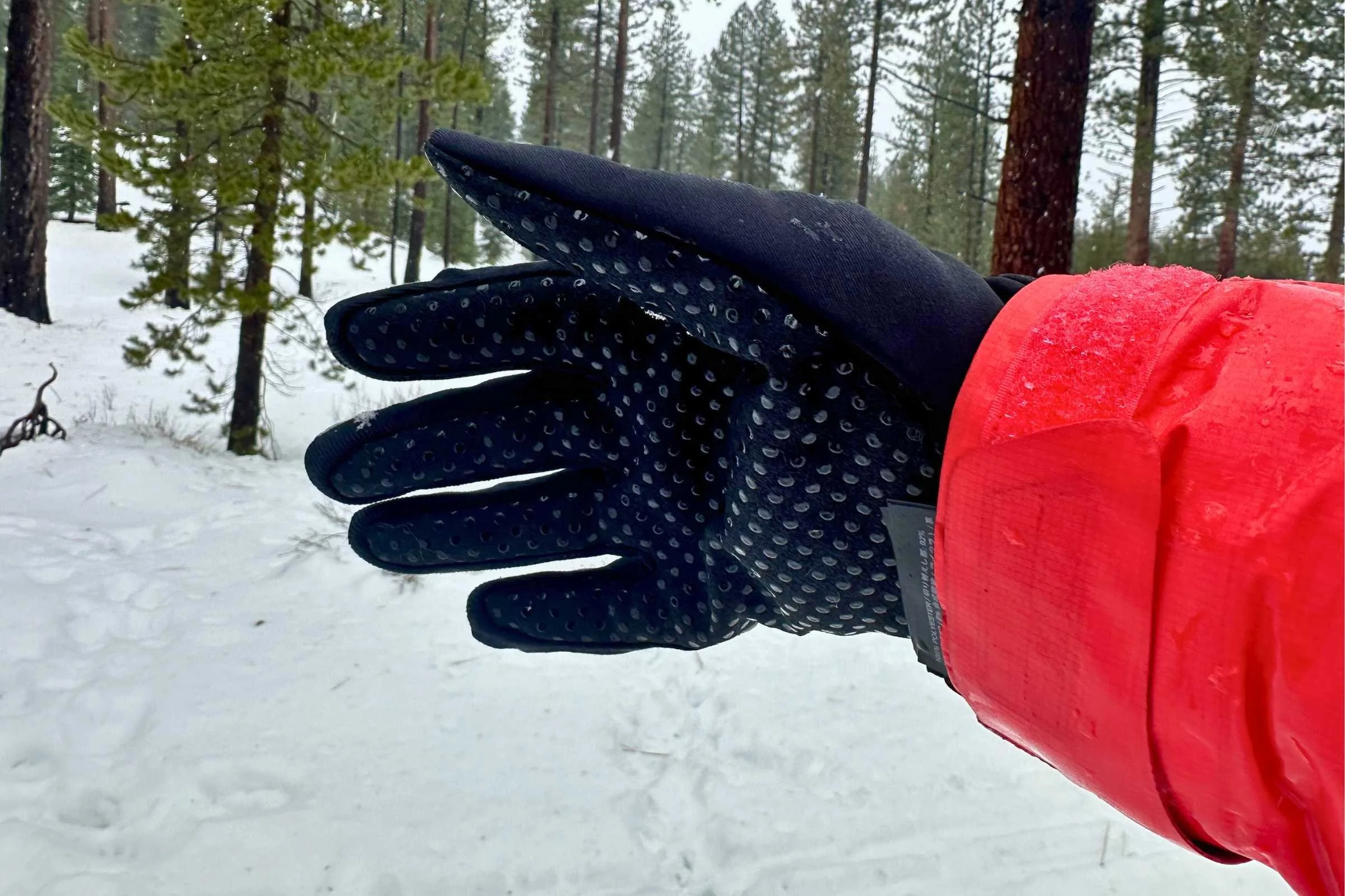   Burton Park gloves on a rainy testing day, our hands stayed dry inside even when it was wet. The palm has lots of grippy texture so you can grab zippers and gear with ease.   Photo courtesy Sara Kruglinski.  