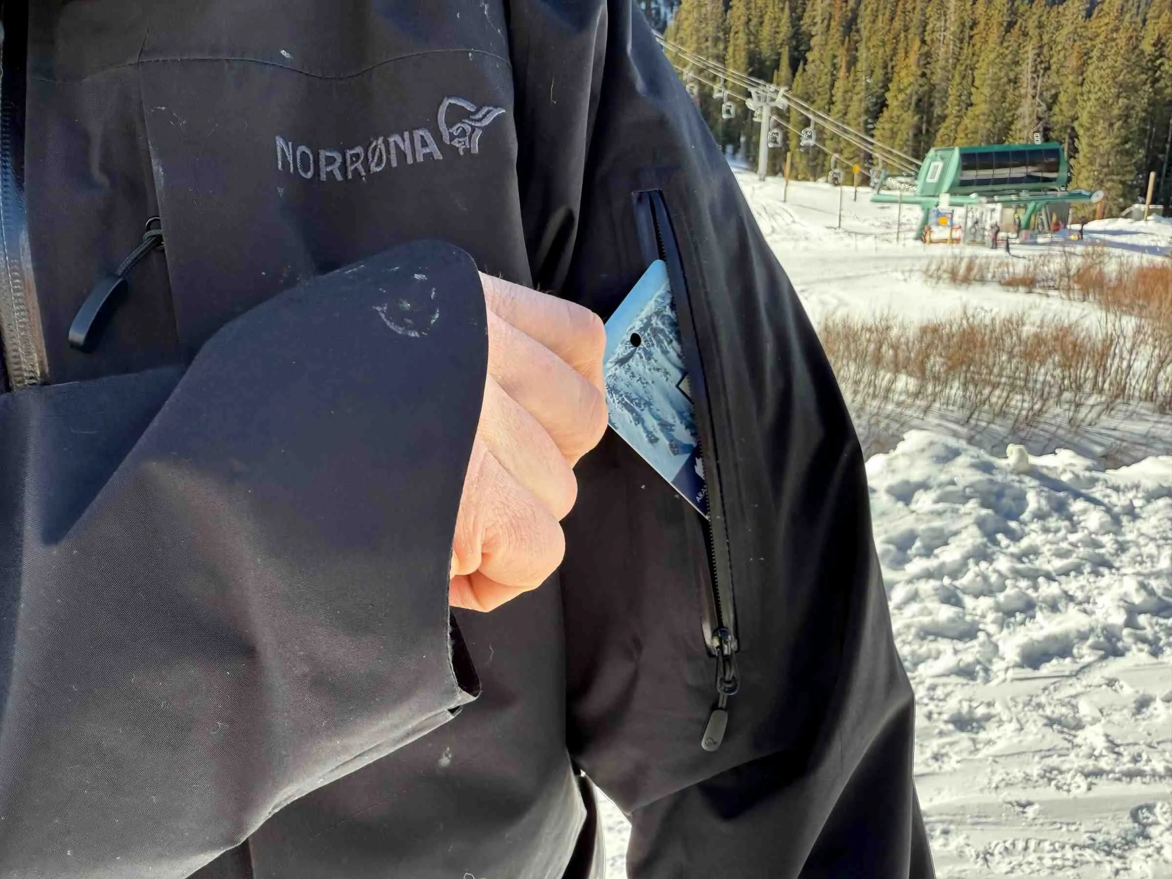   Close-up of Norrona Lofoten GORE-TEX Insulated jacket chest pocket  