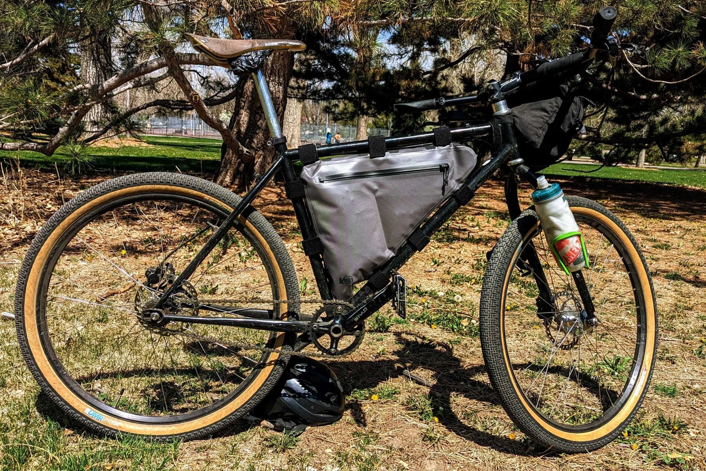  The REI Co-op Link bike frame bag makes a good commuter frame bag, especially for the price.  